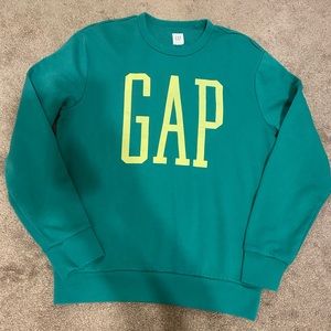 Gap sweatshirt